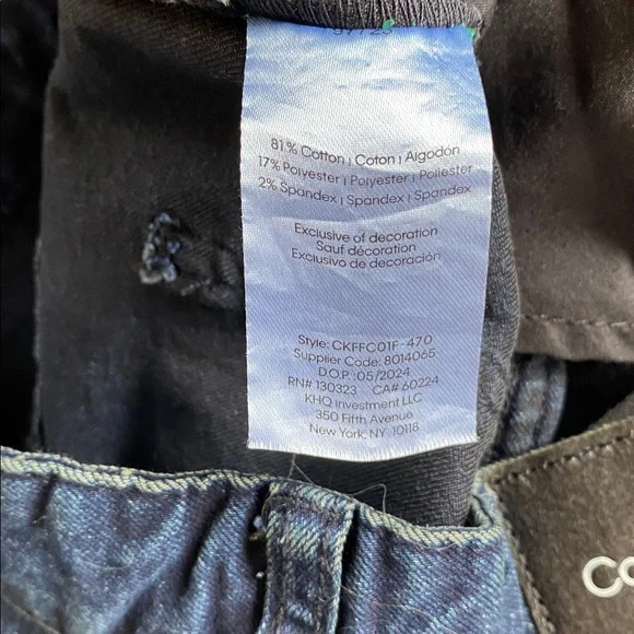 Calvin Klein Slim Straight Leg high waisted dark denim Jeans Women’s Size 18 - Picture 12 of 12